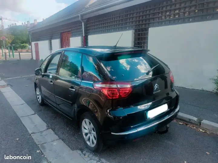 Citroen C4 Picasso 2011 photo 3