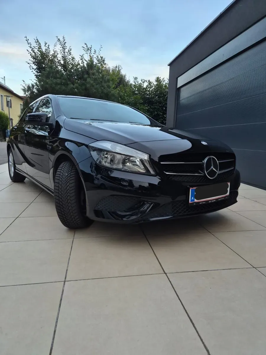 Mercedes-Benz A-Class 2015 photo 2