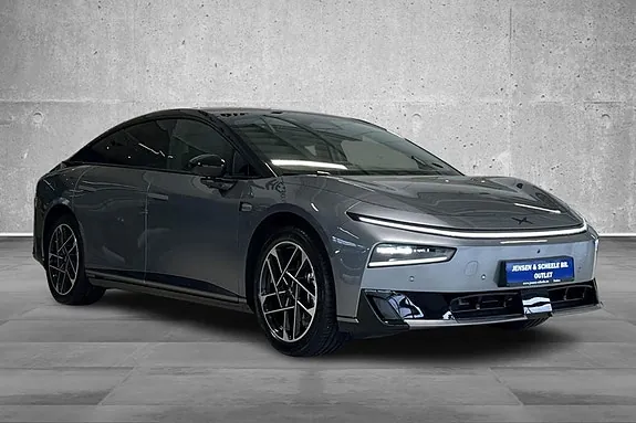 Xpeng P7