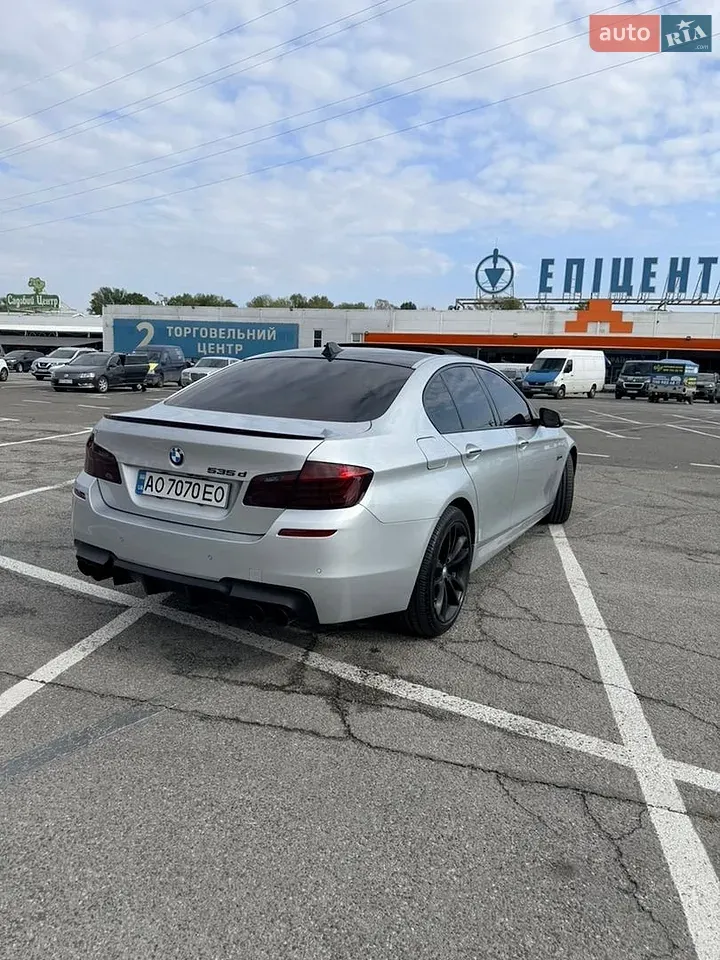 BMW 5 Series 2014 photo 3