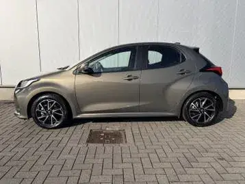Toyota Yaris 2023 photo 3