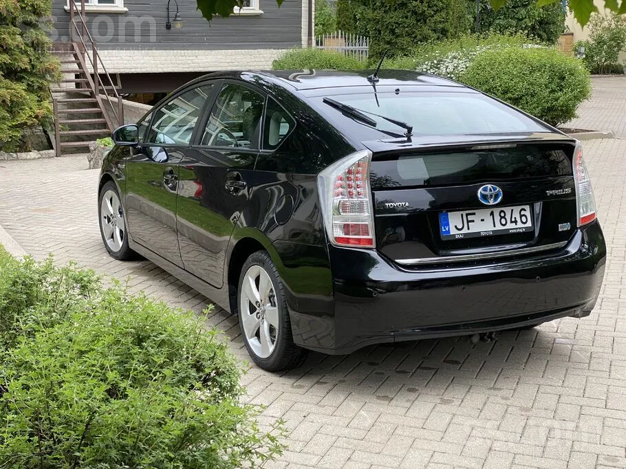 Toyota Prius 2010 photo 4