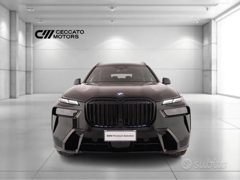 BMW X7 2022 photo 2