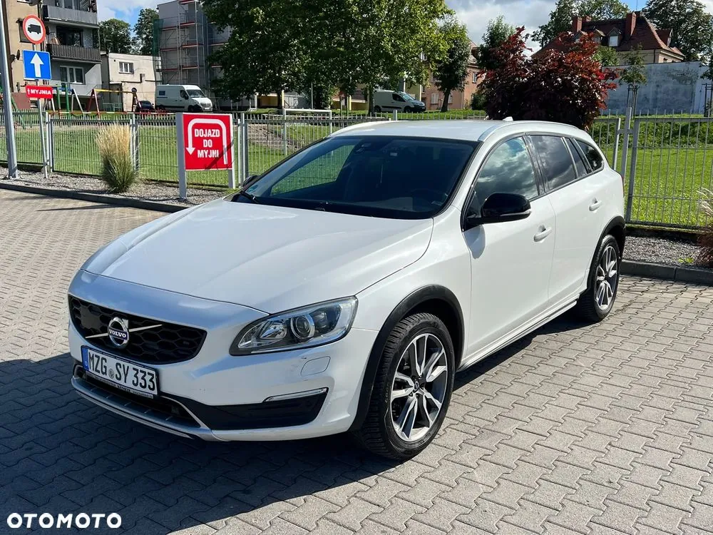 Volvo V60 2018 photo 5