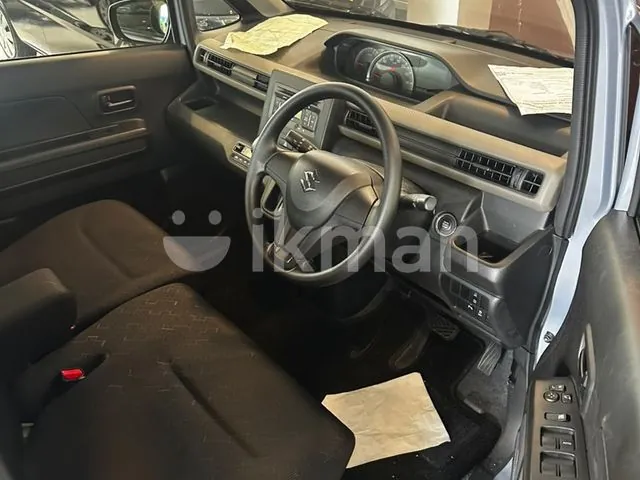 Suzuki Wagon R Fx 2025 photo 4