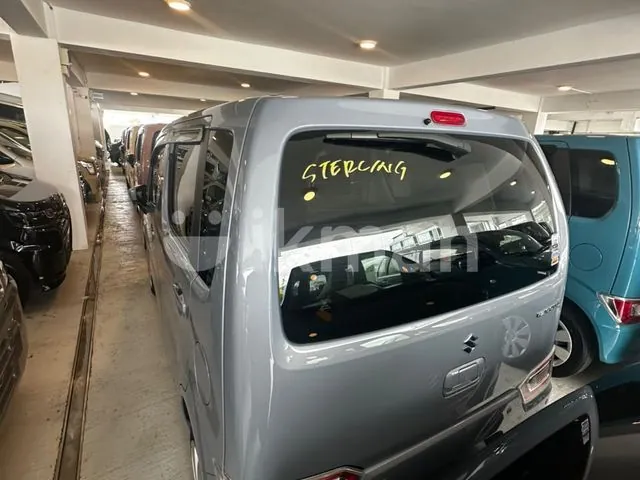 Suzuki Wagon R Fx 2025 photo 5