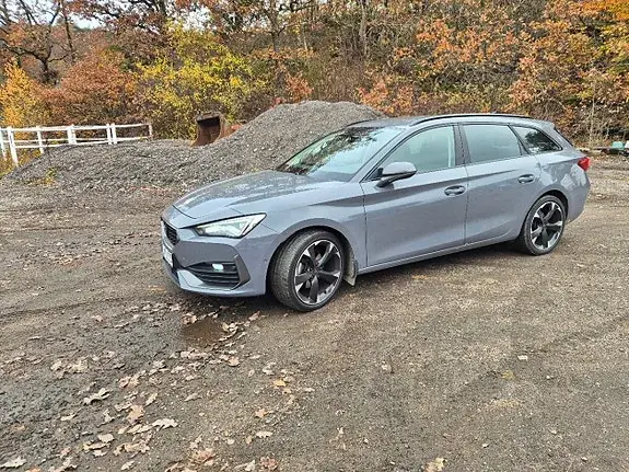 Cupra Leon 2023 photo 2