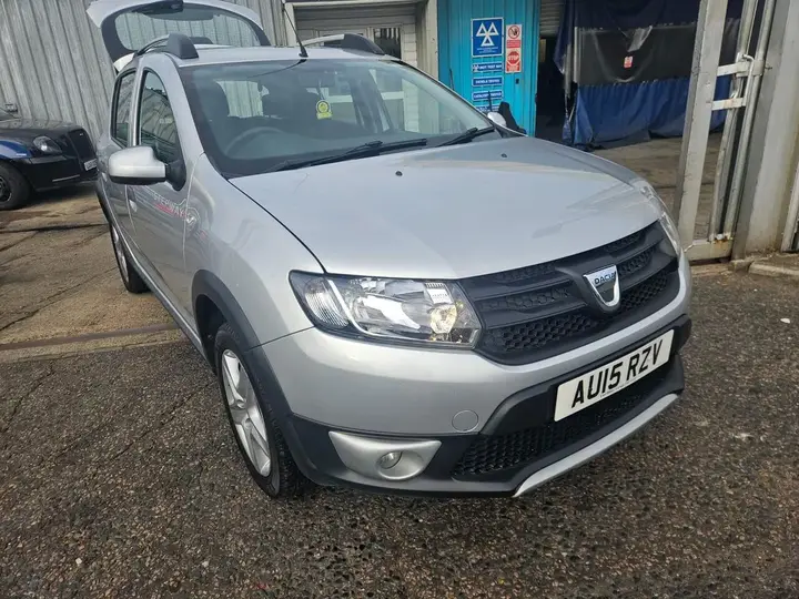 Dacia Sandero 2015 photo 4