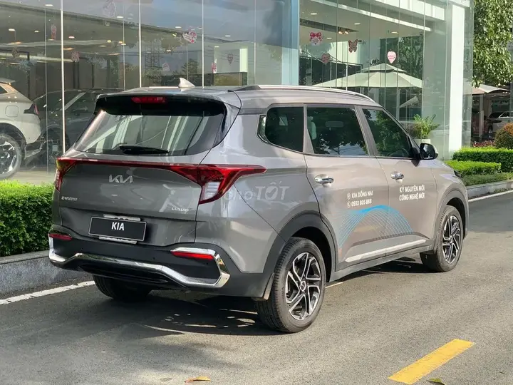 Kia Carens 2026 photo 4