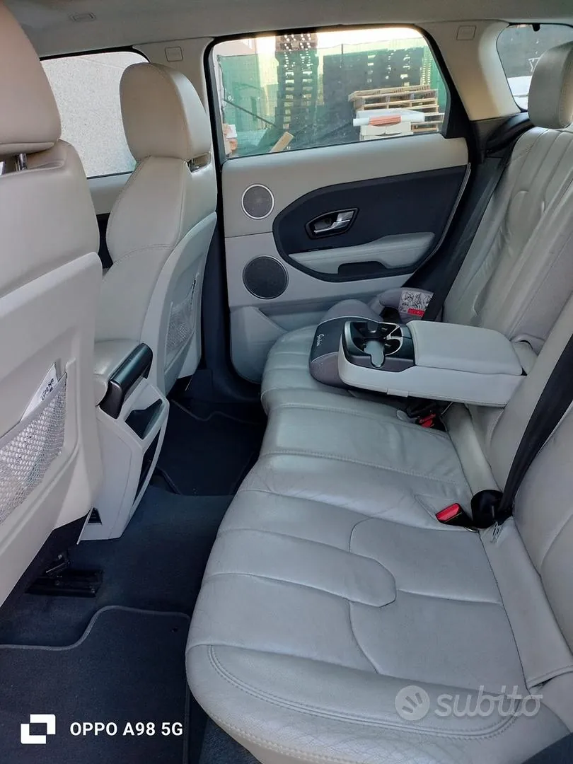Land Rover Range Rover Evoque 2017 photo 4