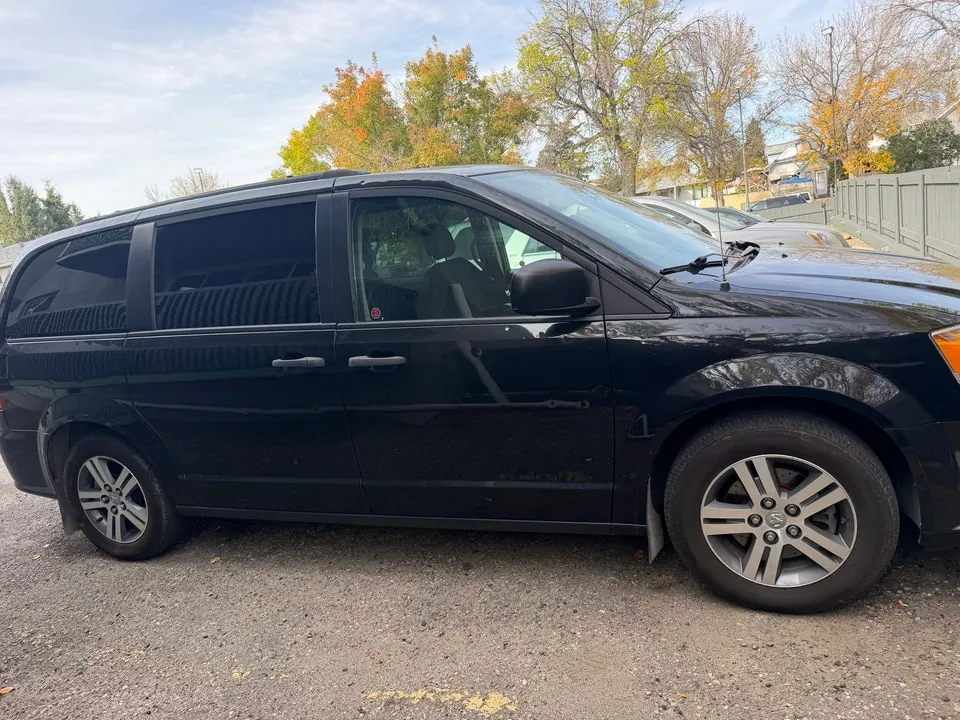 Dodge Caravan