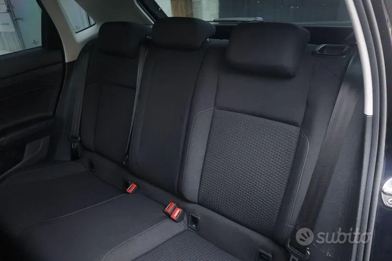 Volkswagen Polo 2018 photo 3