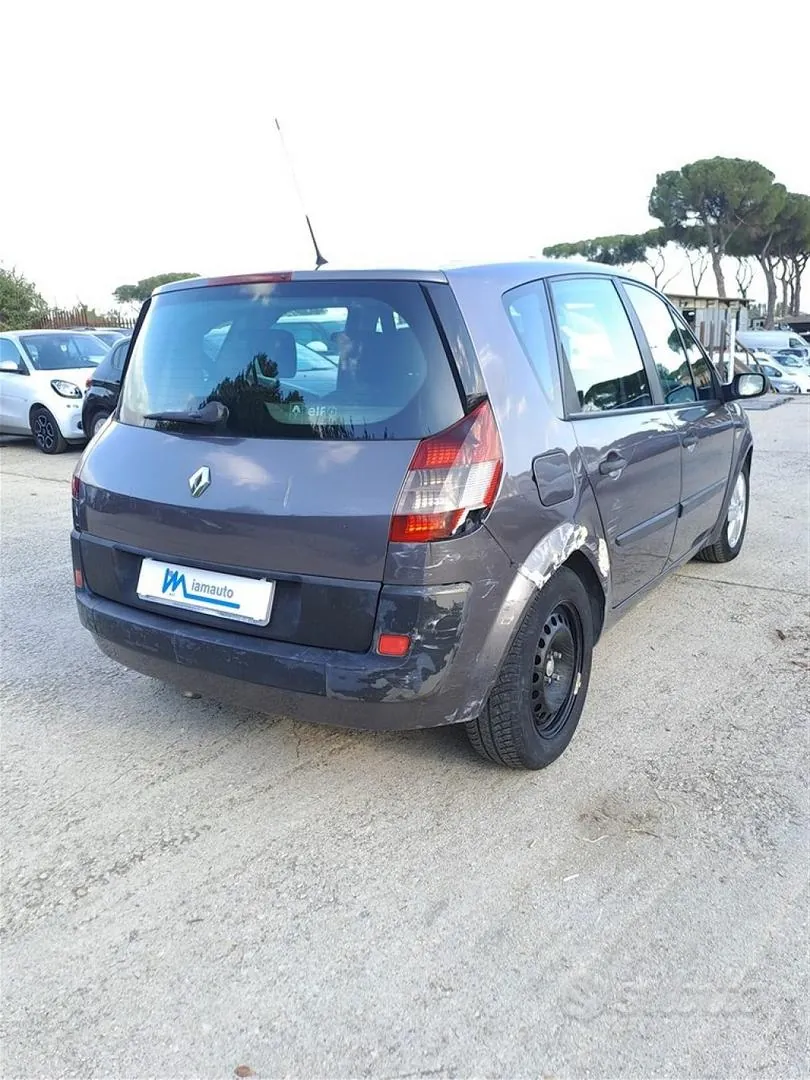 Renault Scenic 2005 photo 3
