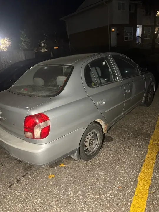 Toyota Echo 2003 photo 5