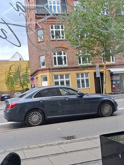 Mercedes-Benz C200 2016 photo 2