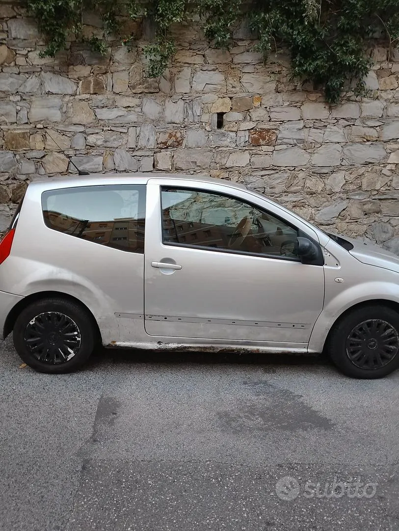Citroen C2 2005 photo 2