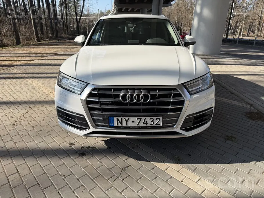 Audi Q5 2017 photo 2