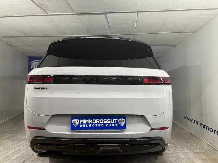 Land Rover Range Rover Sport 2024 photo 5