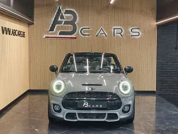 Mini Cooper S 2020 photo 3