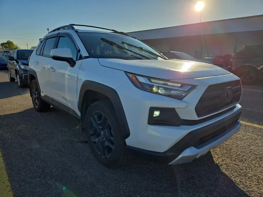 Toyota Rav4 2022 photo 3