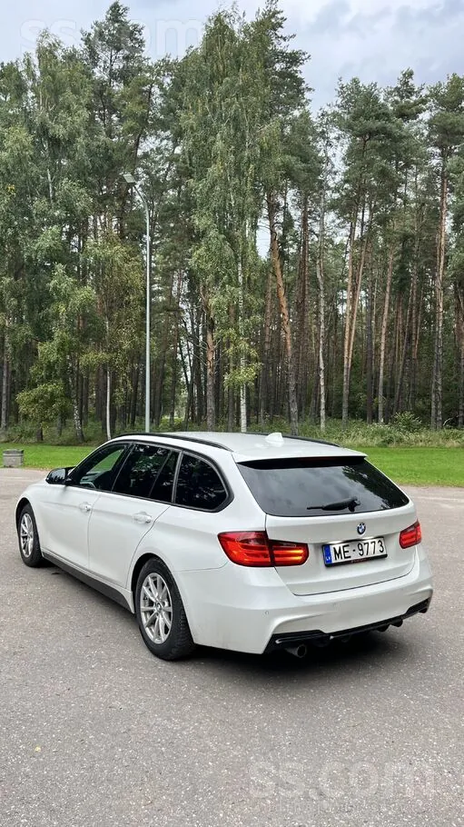 BMW 320D 2013 photo 2