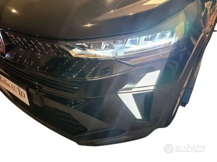 Renault Captur 2026 photo 2