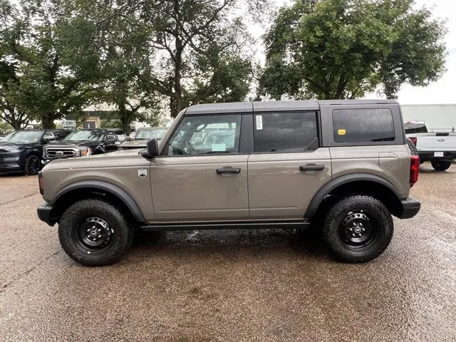 Ford Bronco 2026 photo 4