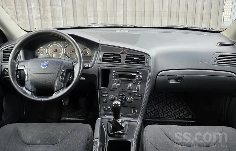 Volvo V70 2003 photo 5