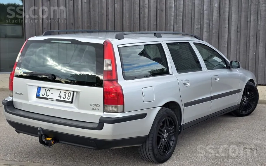 Volvo V70 2003 photo 3