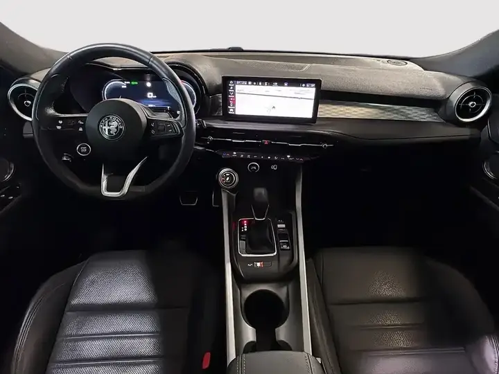 Alfa Romeo Tonale 2023 photo 5