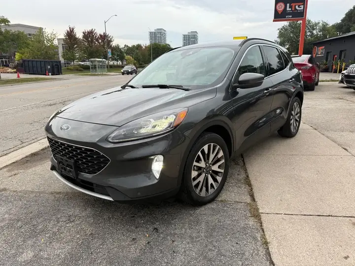 Ford Escape 2020 photo 2