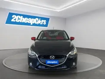 Mazda Demio 2015 photo 3