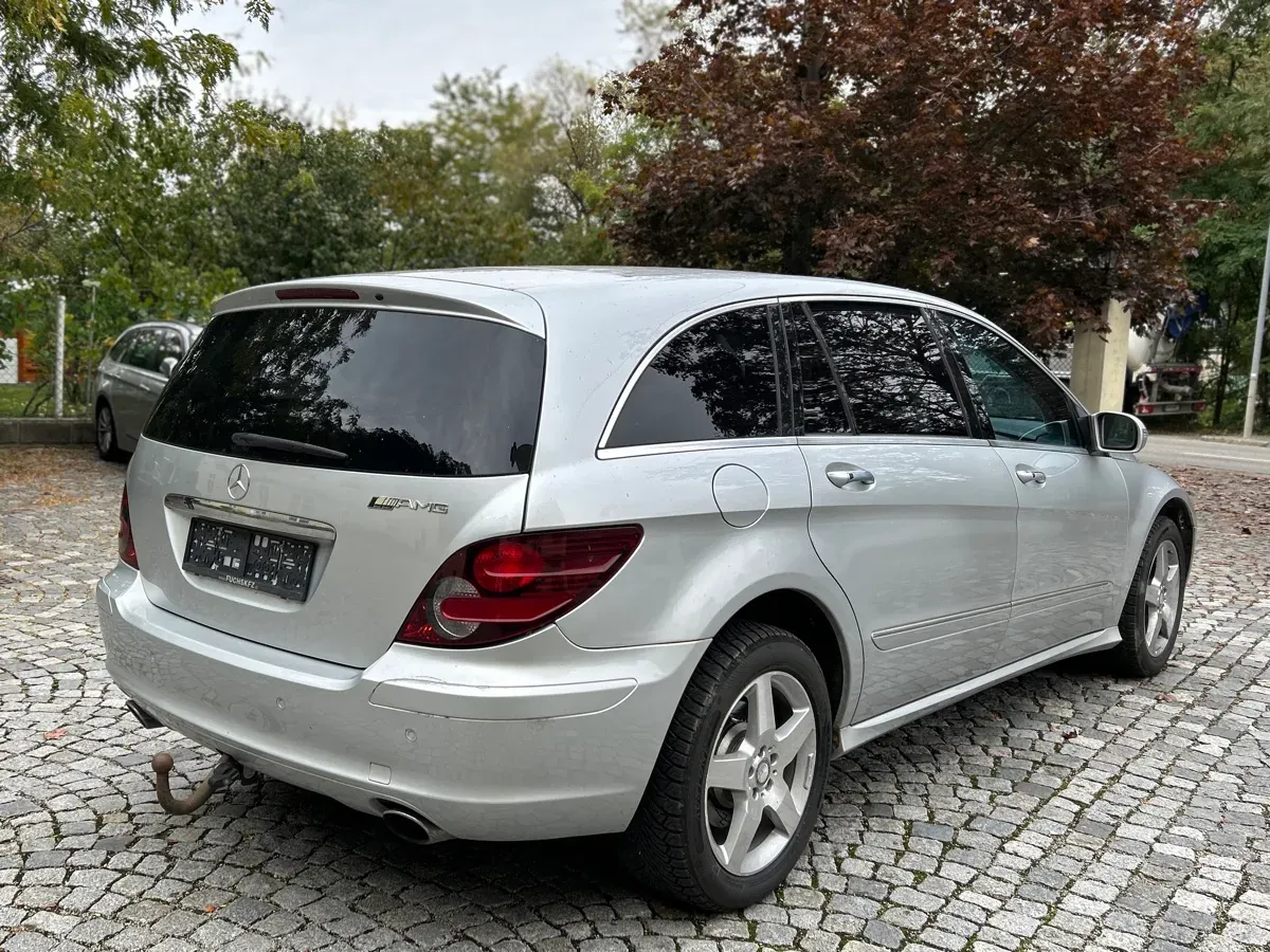 Mercedes-Benz R-Class