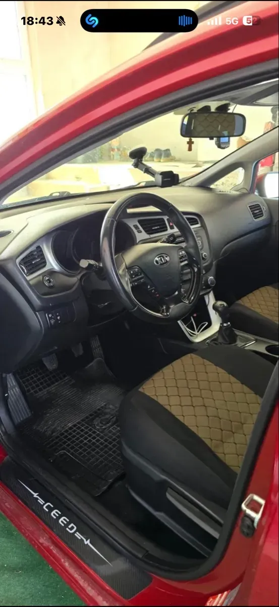 Kia Ceed 2012 photo 3