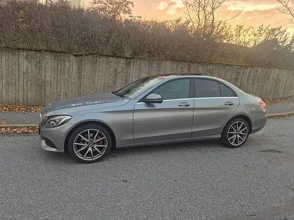 Mercedes-Benz C 220 D 2015 photo 4