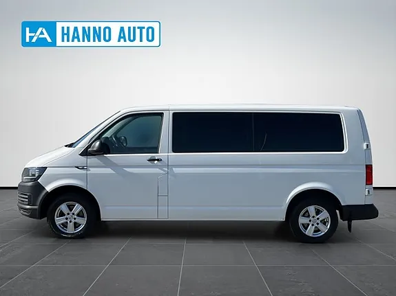Volkswagen Caravelle 2017 photo 2