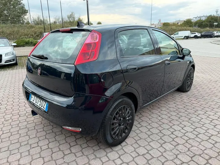 Fiat Punto 2017 photo 4