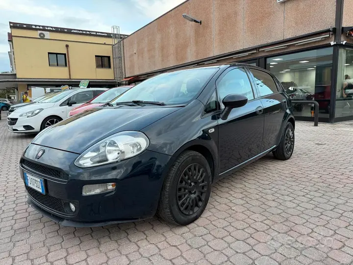 Fiat Punto 2017 photo 2