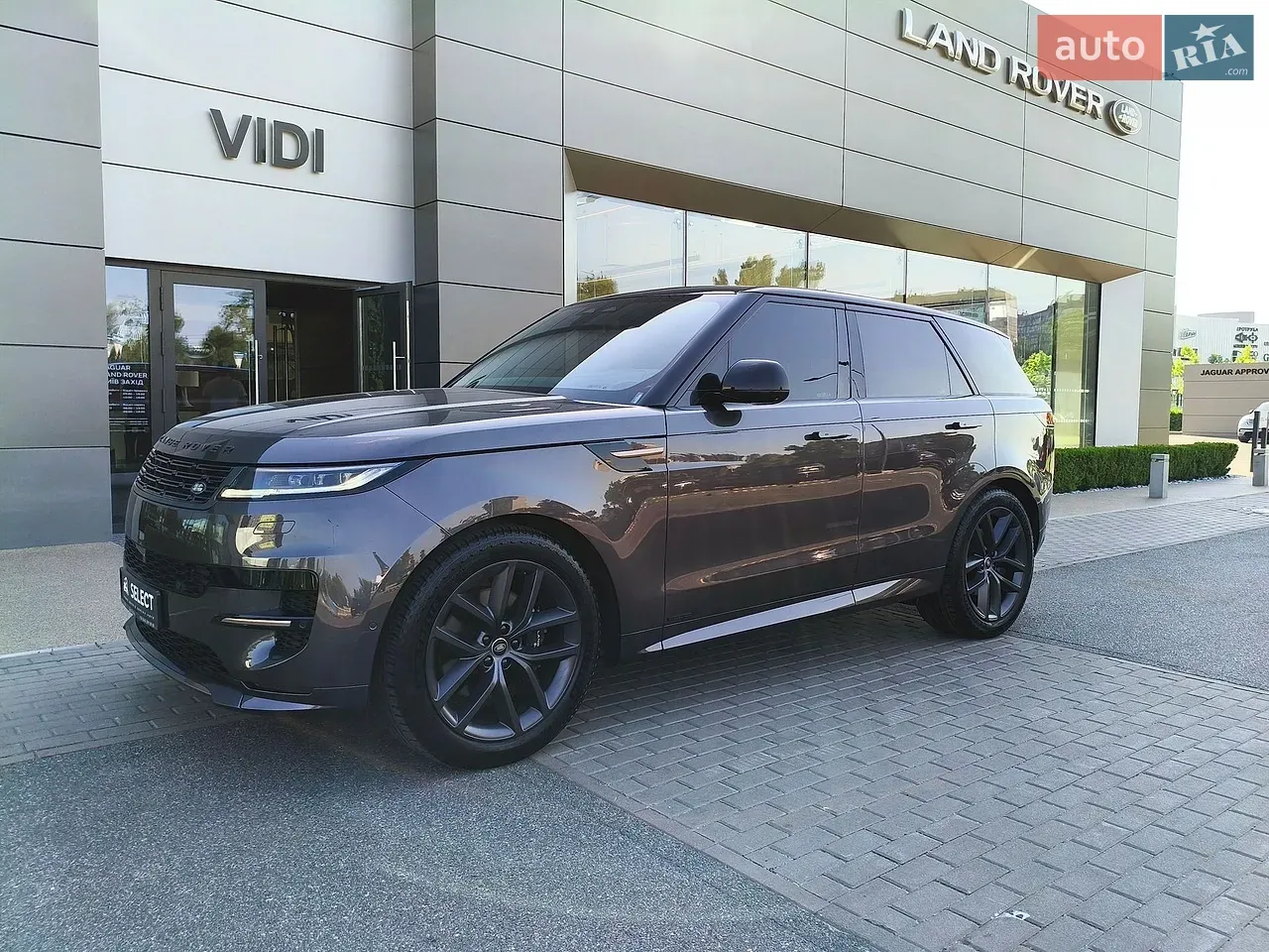 Land Rover Range Rover Sport 2025 photo 2