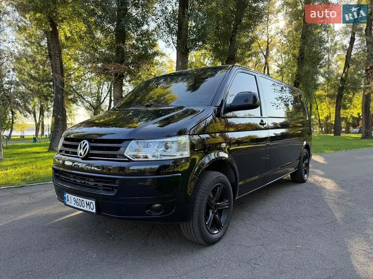 Volkswagen Transporter 2010 photo 3