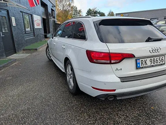 Audi A4 2016 photo 5