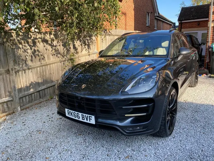 Porsche Macan