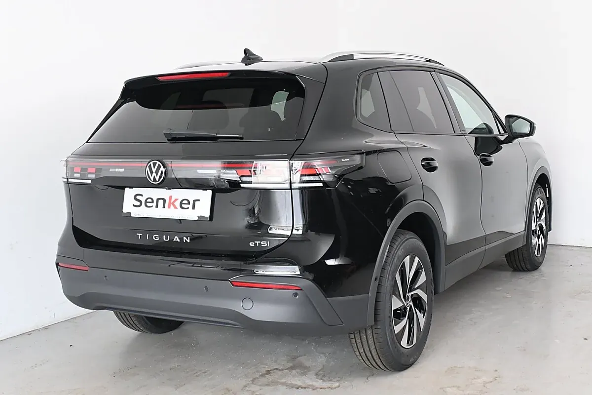 Volkswagen Tiguan 2026 photo 2