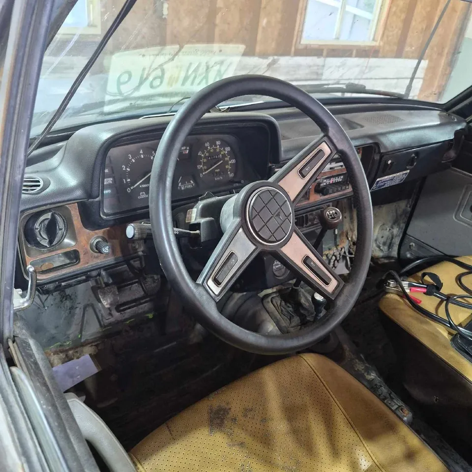 Toyota Pickup 1983 photo 3