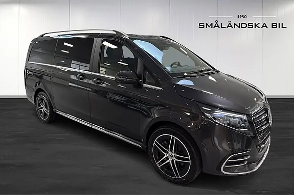 Mercedes-Benz V300 2025 photo 3