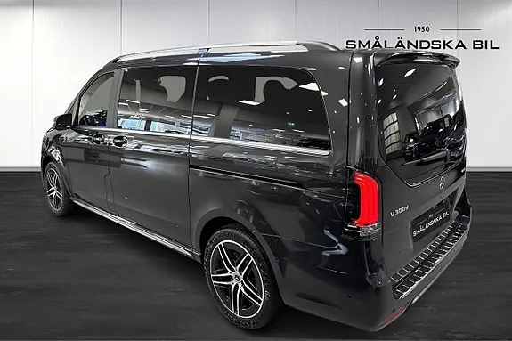 Mercedes-Benz V300 2025 photo 4