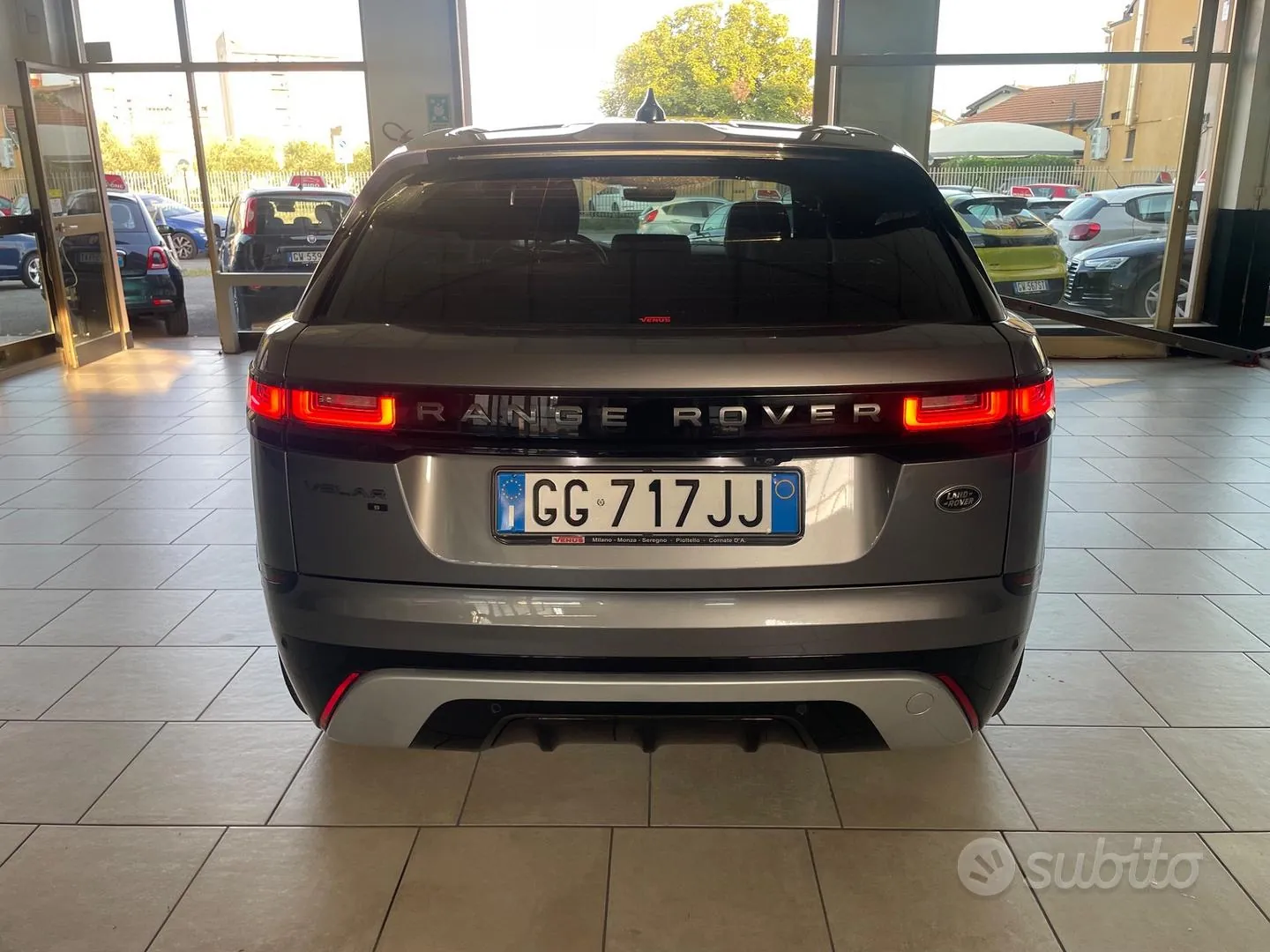 Land Rover Range Rover Velar 2021 photo 3