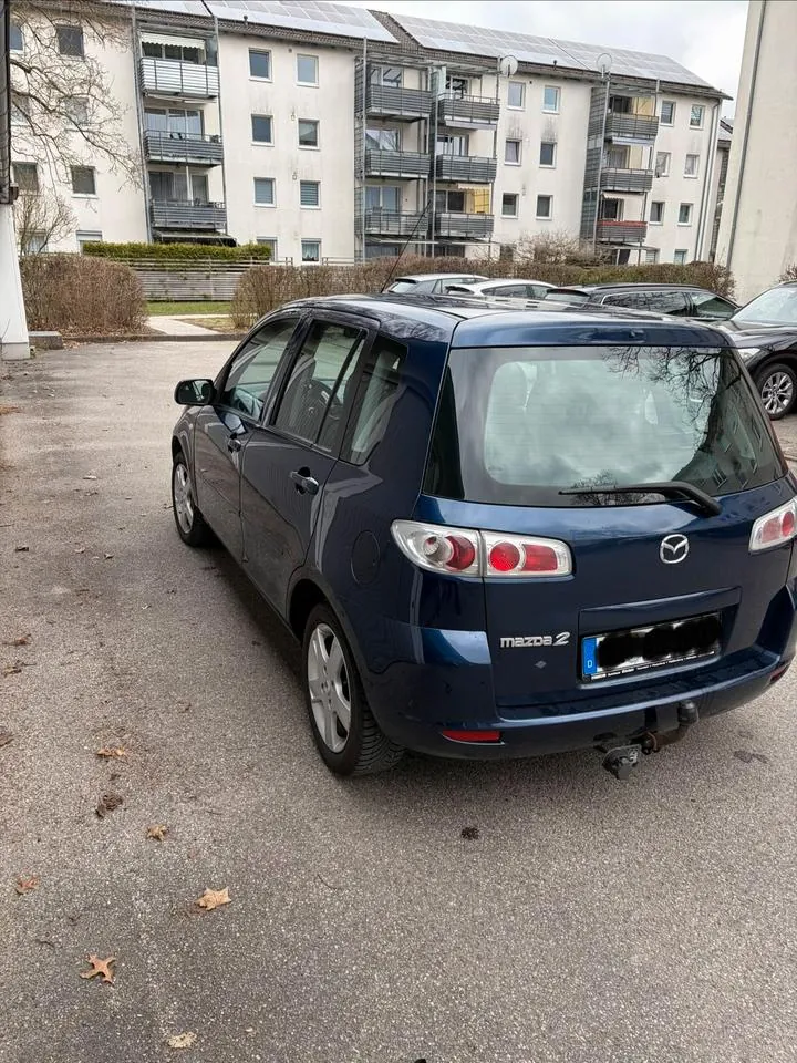 Mazda Mazda 2
