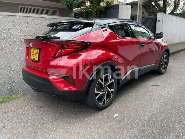 Toyota Chr 2019 photo 2