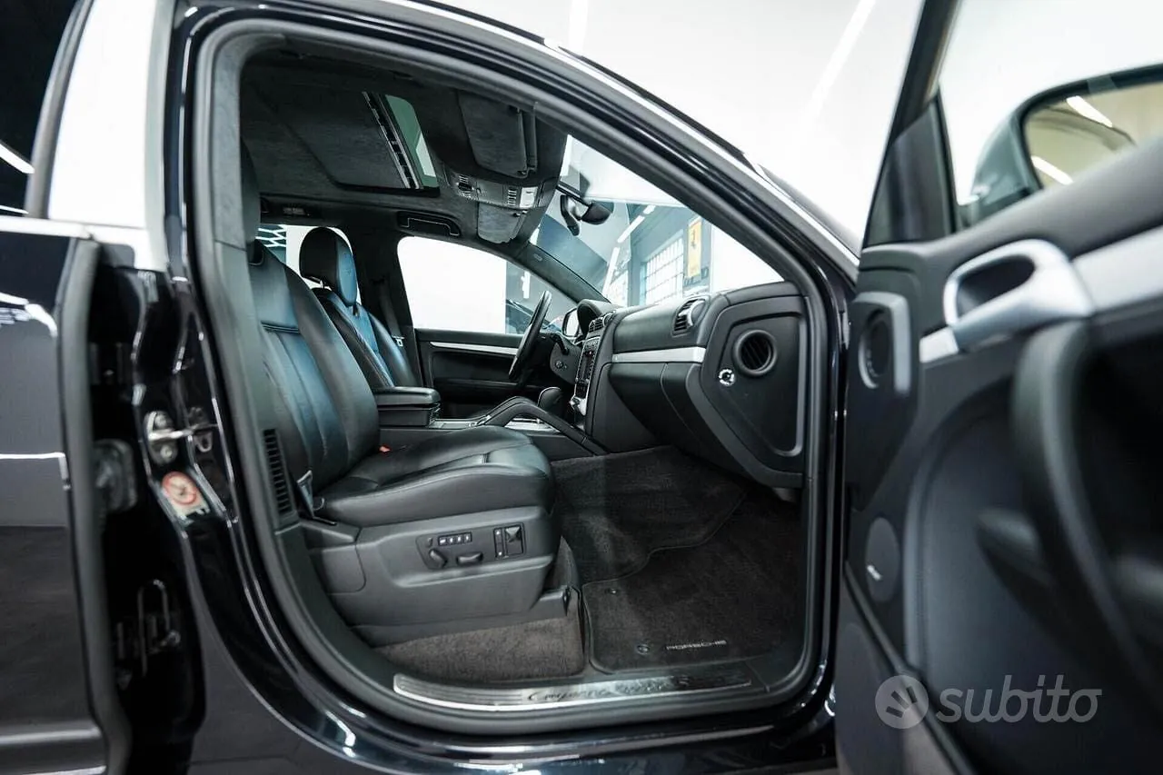 Porsche Cayenne 2006 photo 2